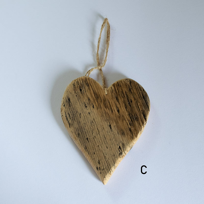 Cuori in legno rustico - da appendere