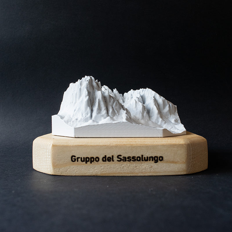 gruppo del sassolungo dolomiti in miniatura